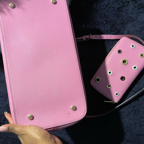 Henri Bendel purse and wallet set - Picture 3 of 5